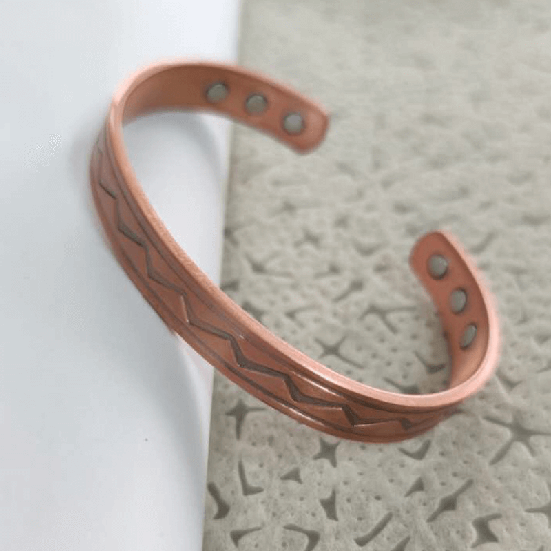 bracelet magnetique cuivre ligne en triangle